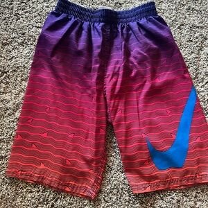 Boys Nike Swim Trunks, sz Large